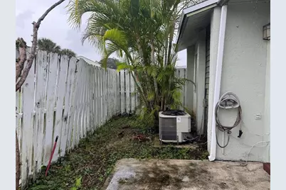 821  Crystal Lake Dr, Unit #1101, Deerfield Beach, FL 33064 - Photo 19