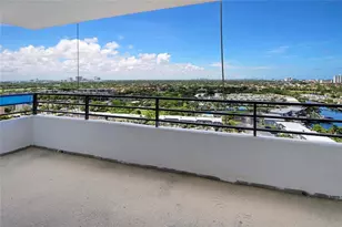 2500 Parkview Dr, Hallandale Beach, FL 33009 - Photo 25