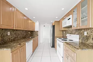 1000 Quayside Ter Unit, Miami, FL 33138 - Photo 15