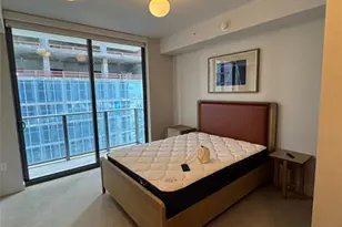 11 NE 6th St, Miami, FL 33132 - Photo 7