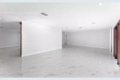 2443 NE 26th St, Lighthouse Point, FL 33064 - Photo 11