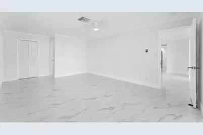 2443 NE 26th St, Lighthouse Point, FL 33064 - Photo 27