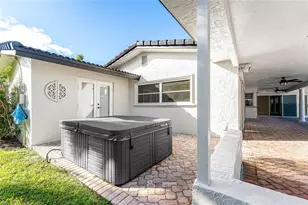 2443 NE 26th St, Lighthouse Point, FL 33064 - Photo 59