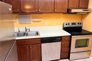 3690 Inverrary Dr, Lauderhill, FL 33319 - Photo 3