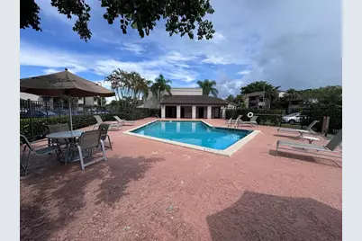 9968  Nob Hill Ln, Unit #9968, Sunrise, FL 33351 - Photo 15