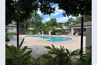 9968  Nob Hill Ln, Unit #9968, Sunrise, FL 33351 - Photo 13