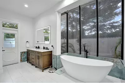 1712  Vestal Dr, Coral Springs, FL 33071 - Photo 37