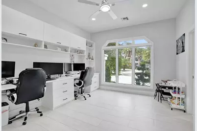 1712  Vestal Dr, Coral Springs, FL 33071 - Photo 39