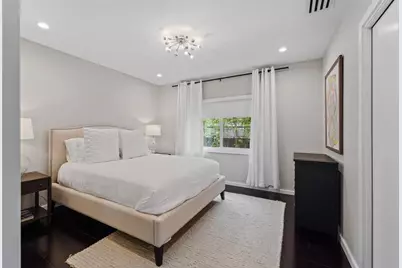 325  Seven Isles Dr, Fort Lauderdale, FL 33301 - Photo 13