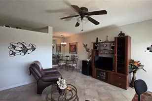 1030 SW 11th St, Hallandale Beach, FL 33009 - Photo 7