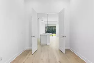 336 SE Via Sangro, Port Saint Lucie, FL 34952 - Photo 17