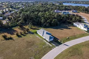 336 SE Via Sangro, Port Saint Lucie, FL 34952 - Photo 37