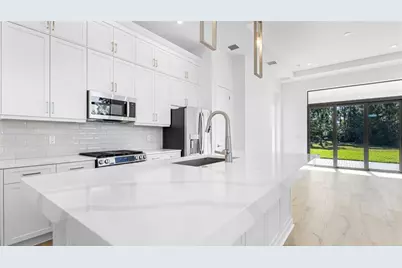 336 SE Via Sangro, Port Saint Lucie, FL 34952 - Photo 19