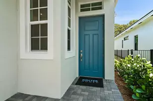 212 SE Via Sangro, Port Saint Lucie, FL 34952 - Photo 5