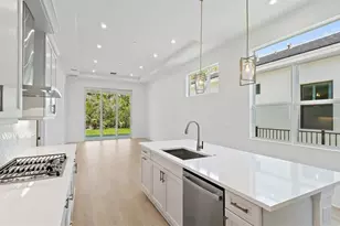 212 SE Via Sangro, Port Saint Lucie, FL 34952 - Photo 17