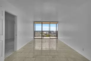 20335 W Country Club Dr, Aventura, FL 33180 - Photo 15