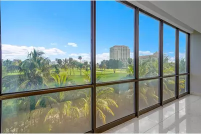 20335 W Country Club Dr, Unit #2210, Aventura, FL 33180 - Photo 29