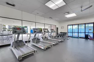 20335 W Country Club Dr, Aventura, FL 33180 - Photo 31