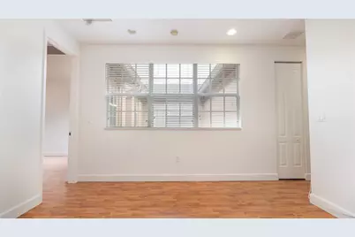 1061 SW 147th Ter, Pembroke Pines, FL 33027 - Photo 19