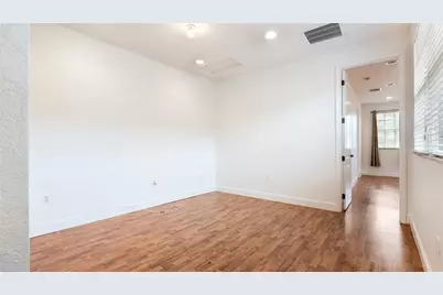 1061 SW 147th Ter, Pembroke Pines, FL 33027 - Photo 17