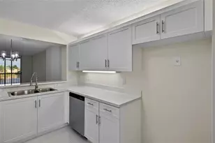 7882 Trent Dr, Tamarac, FL 33321 - Photo 5