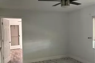 7001 NW 76th Ct, Tamarac, FL 33321 - Photo 11