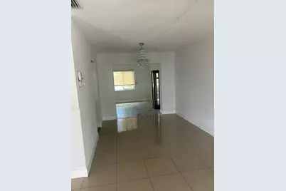 7001 NW 76th Ct, Tamarac, FL 33321 - Photo 17