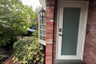 619 Kensington Pl, Wilton Manors, FL 33305 - Photo 15