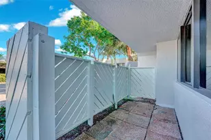 1100 SE 5th Ct, Pompano Beach, FL 33060 - Photo 29