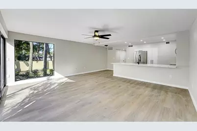 1100 SE 5th Ct, Unit #1, Pompano Beach, FL 33060 - Photo 23