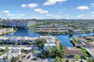 1100 SE 5th Ct, Pompano Beach, FL 33060 - Photo 9