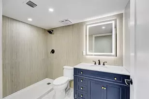 1100 SE 5th Ct, Pompano Beach, FL 33060 - Photo 19