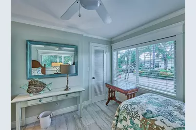 3220  Oleander Way, Lauderdale by the Sea, FL 33062 - Photo 23