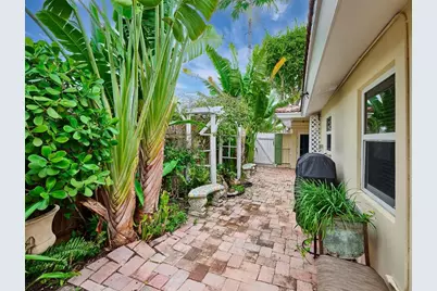 3220  Oleander Way, Lauderdale by the Sea, FL 33062 - Photo 33