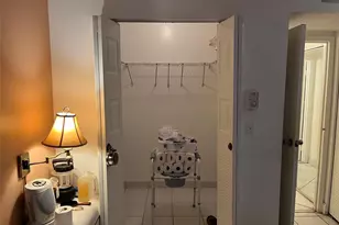 2871 Somerset Dr, Lauderdale Lakes, FL 33311 - Photo 29