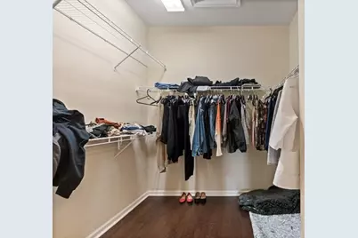 4025  Cascada Cir, Hollywood, FL 33024 - Photo 11