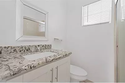 1114 NW 39th St, Miami, FL 33127 - Photo 9