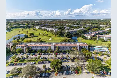 3202  Portofino Pt, Unit #B2, Coconut Creek, FL 33066 - Photo 3