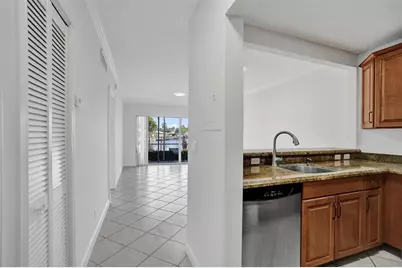 2201 SE 9th St, Unit #106, Pompano Beach, FL 33062 - Photo 63