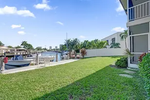 2201 SE 9th St, Pompano Beach, FL 33062 - Photo 33