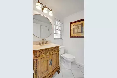 2201 SE 9th St, Unit #106, Pompano Beach, FL 33062 - Photo 21