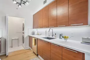 350 SE 2nd St, Fort Lauderdale, FL 33301 - Photo 3