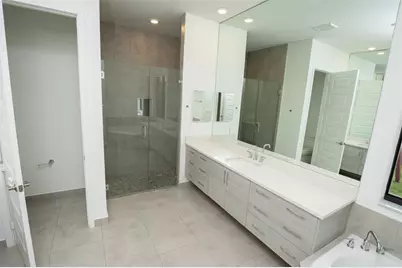 10660 S Lago Vista Cir, Parkland, FL 33076 - Photo 17