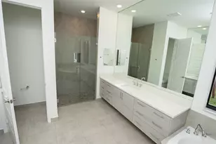 10660 S Lago Vista Cir, Parkland, FL 33076 - Photo 17