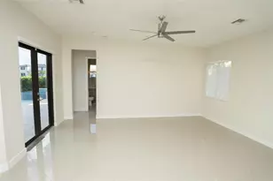 10660 S Lago Vista Cir, Parkland, FL 33076 - Photo 21