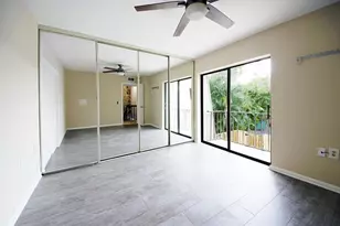 1700 Embassy Dr Unit, West Palm Beach, FL 33401 - Photo 27