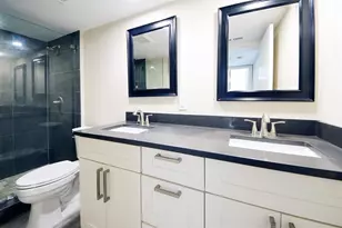 1700 Embassy Dr Unit, West Palm Beach, FL 33401 - Photo 29