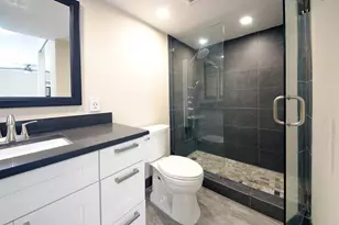 1700 Embassy Dr Unit, West Palm Beach, FL 33401 - Photo 23