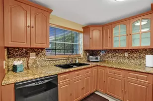 2542 Marathon Ln, Fort Lauderdale, FL 33312 - Photo 17