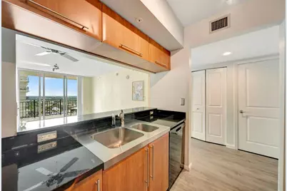 610 W Las Olas Blvd, Unit #1520N, Fort Lauderdale, FL 33312 - Photo 13